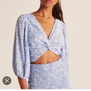 Abercrombie Knit-Front Puff Sleeve Top